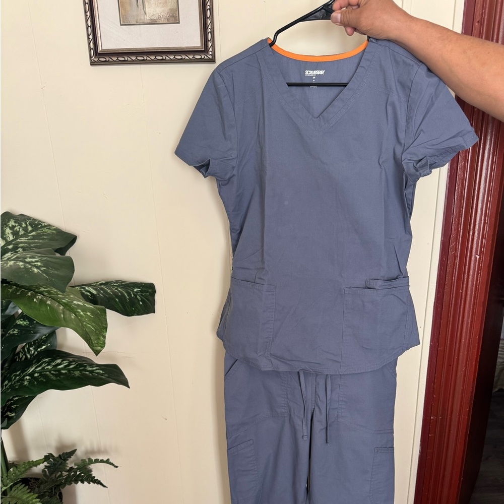 Scrubstar Gray Skirt Set